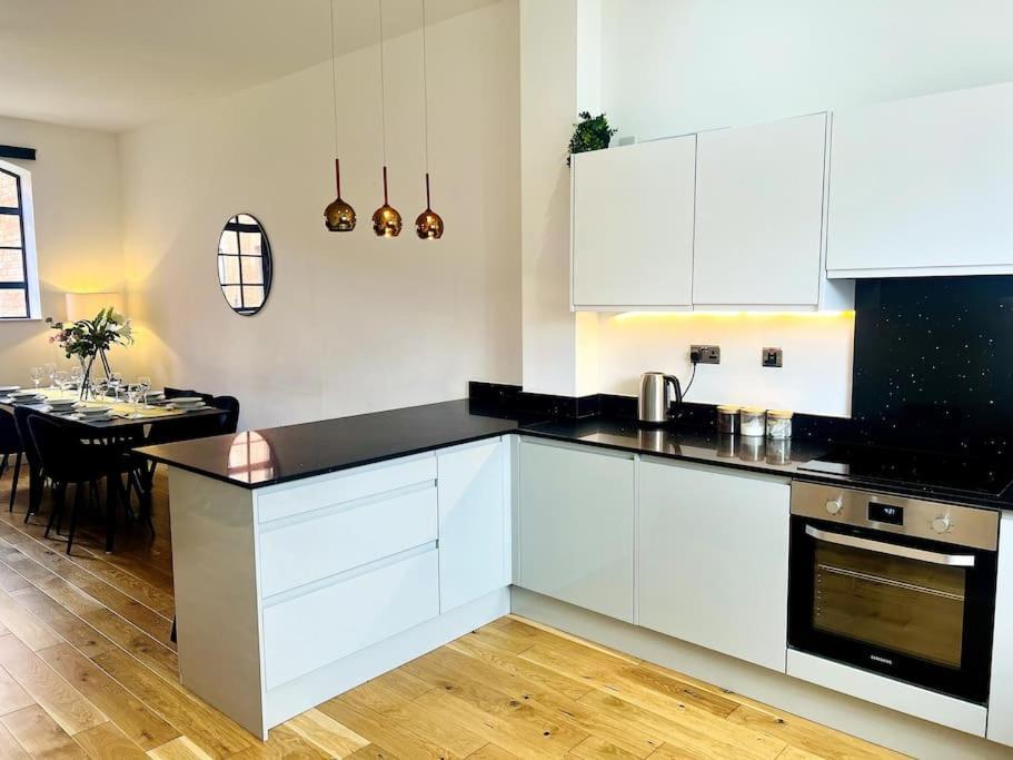 Villa Twilight House -Wyndale Living- B'Ham Jq Townhouse Birmingham Esterno foto